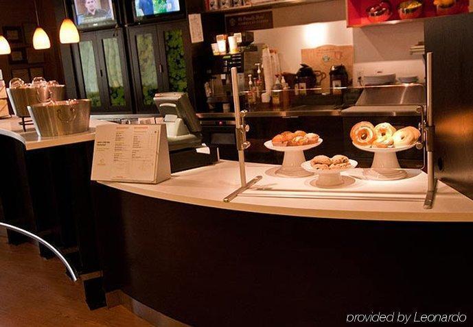 Courtyard By Marriott Monroe Airport Hotel Bagian luar foto