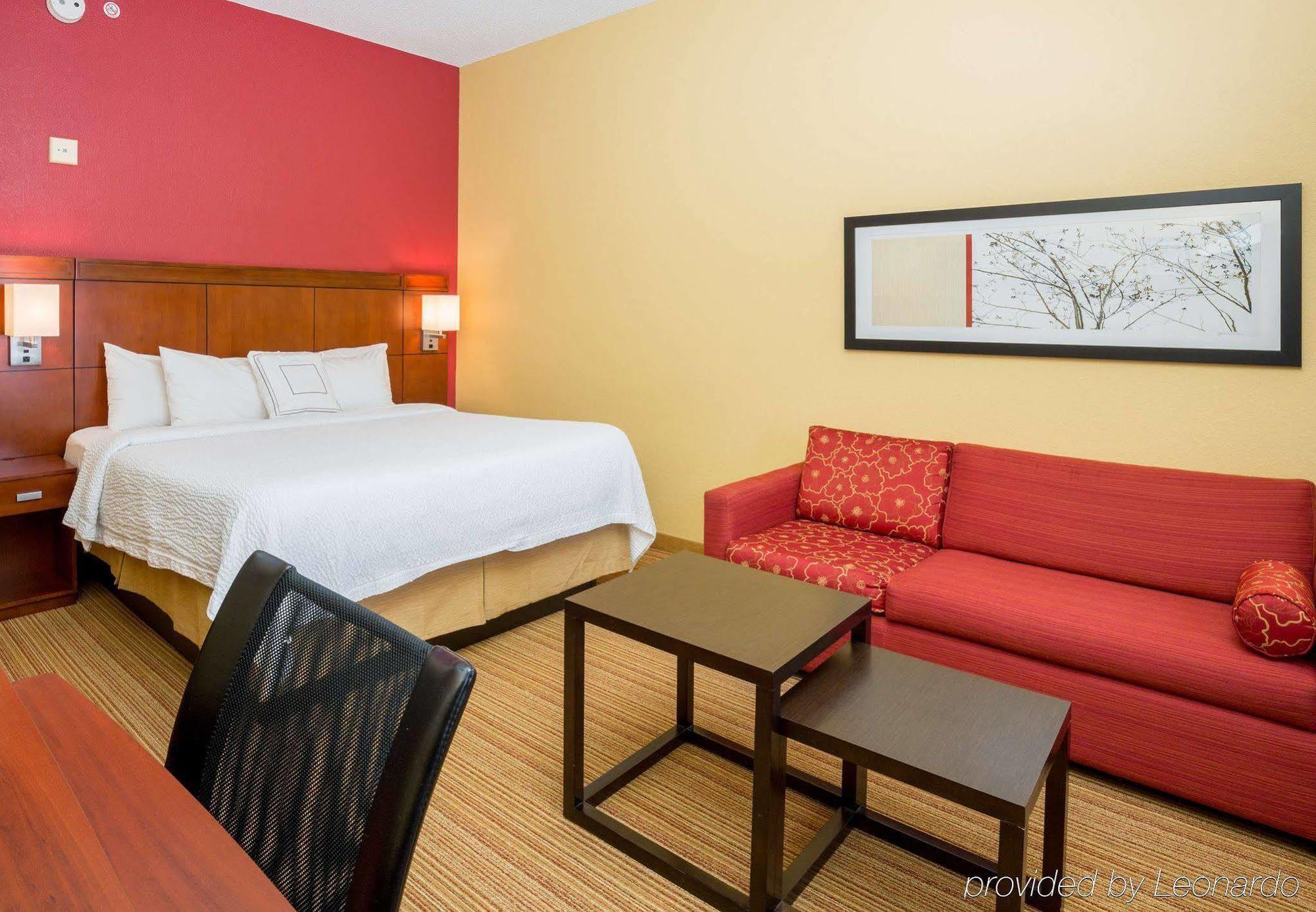 Courtyard By Marriott Monroe Airport Hotel Bagian luar foto