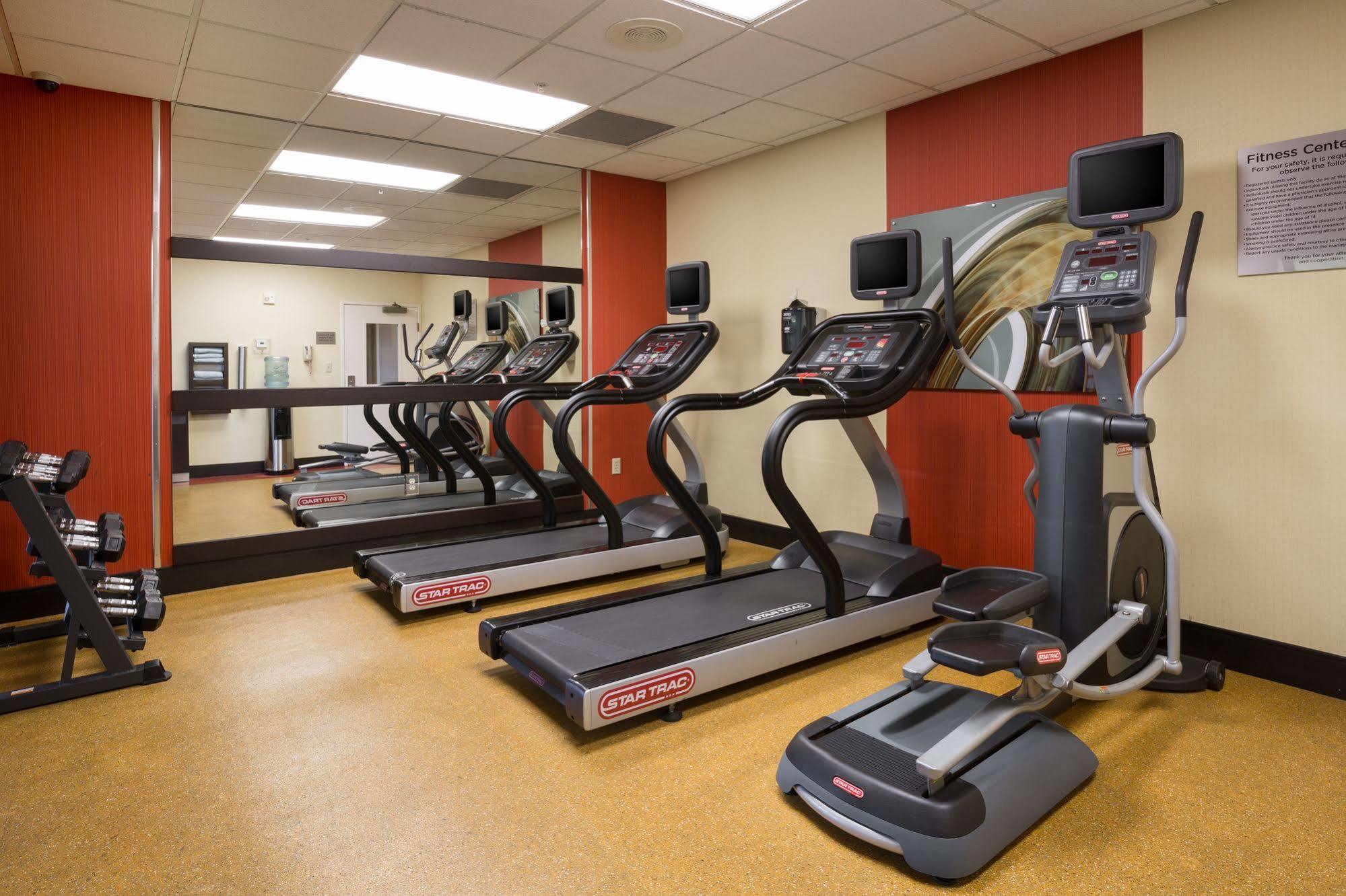 Courtyard By Marriott Monroe Airport Hotel Bagian luar foto